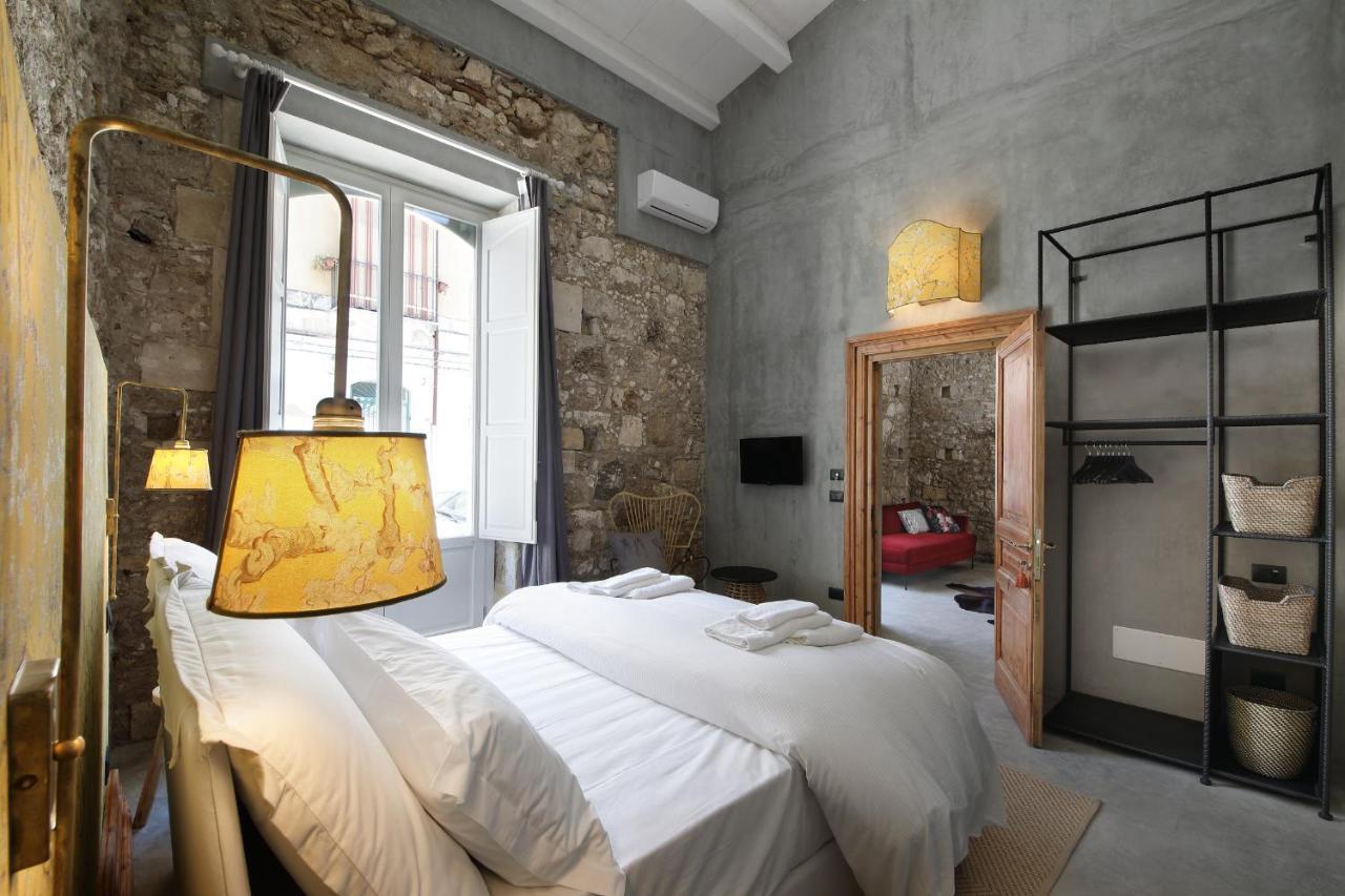Isonzo Suites Сиракуза Екстериор снимка